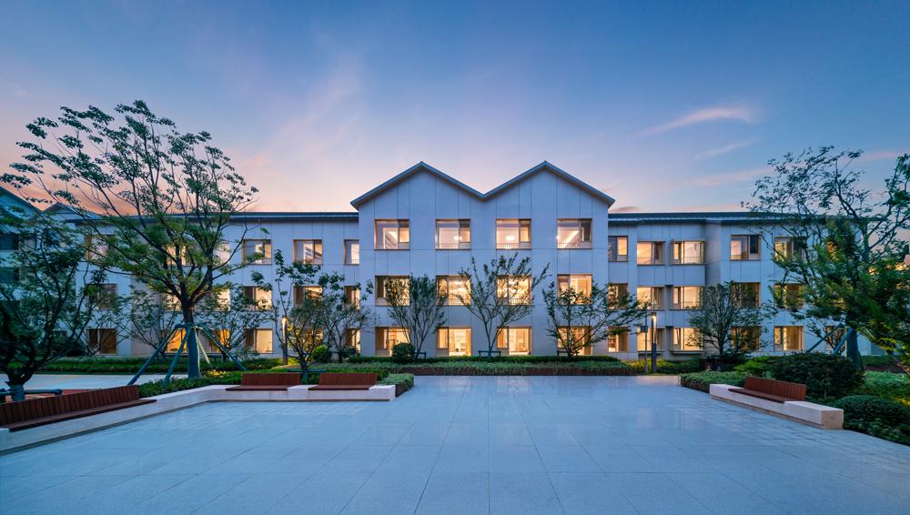 想提前退休养老,南京泰康仙林国际医养园区