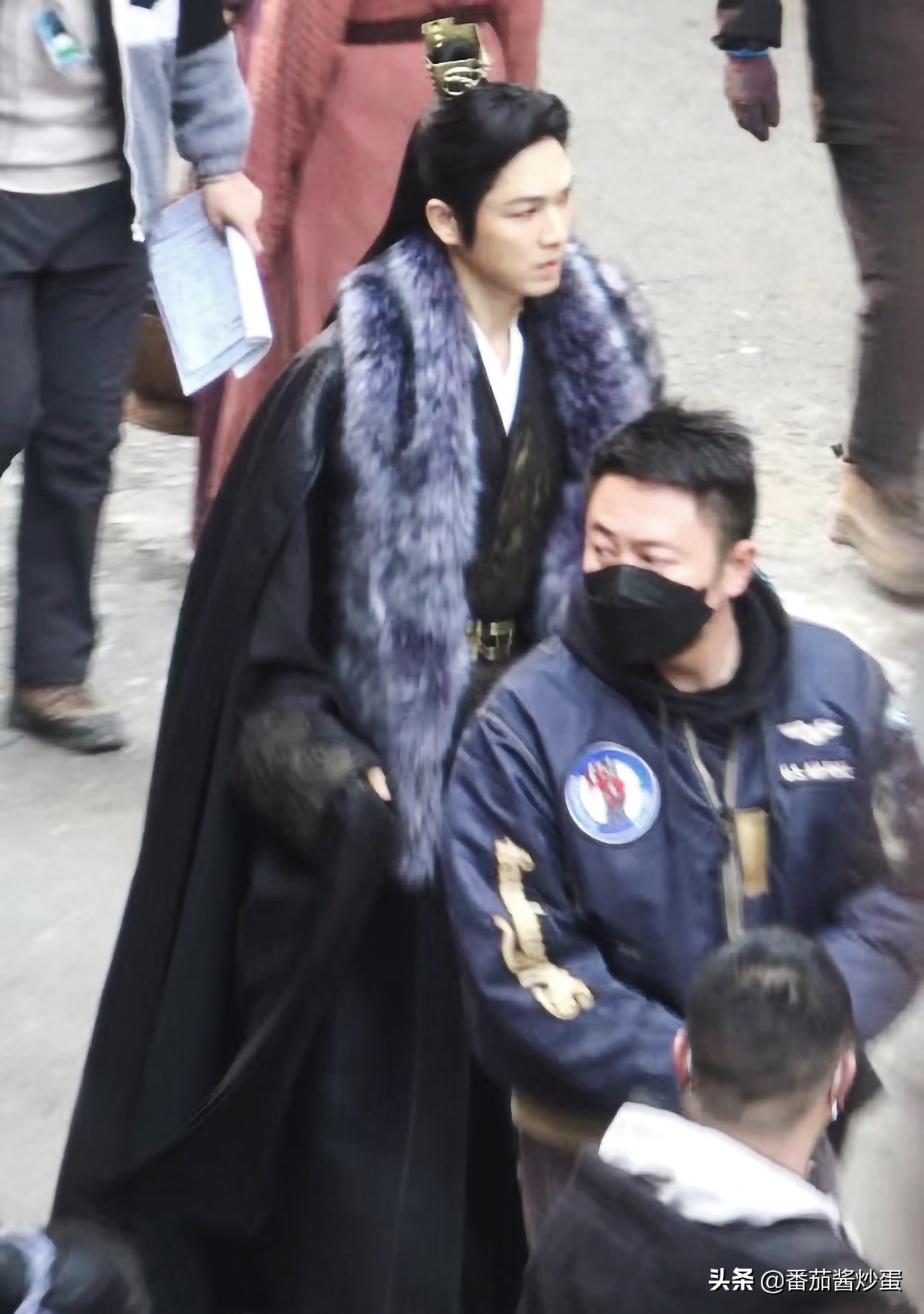 钟汉良倾城亦清欢白衣造型路透,倾城亦清欢路透图钟汉良白衣