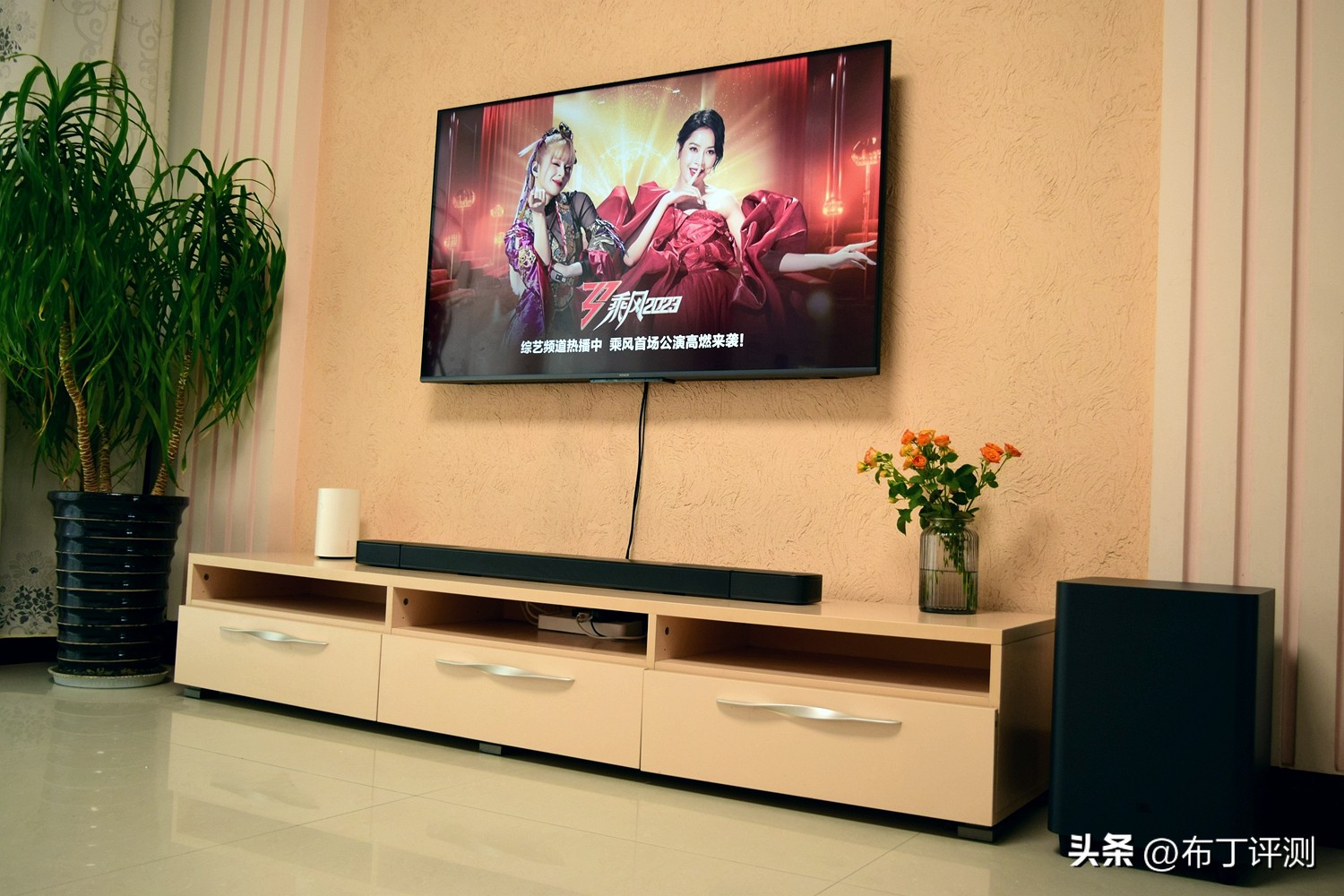 回音壁怎么调试音响效果,如何在家打造一个影院