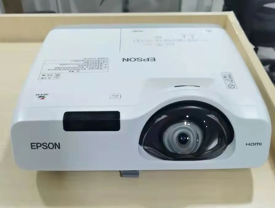 便宜实用的投影仪,便宜又好用的投影仪性价比