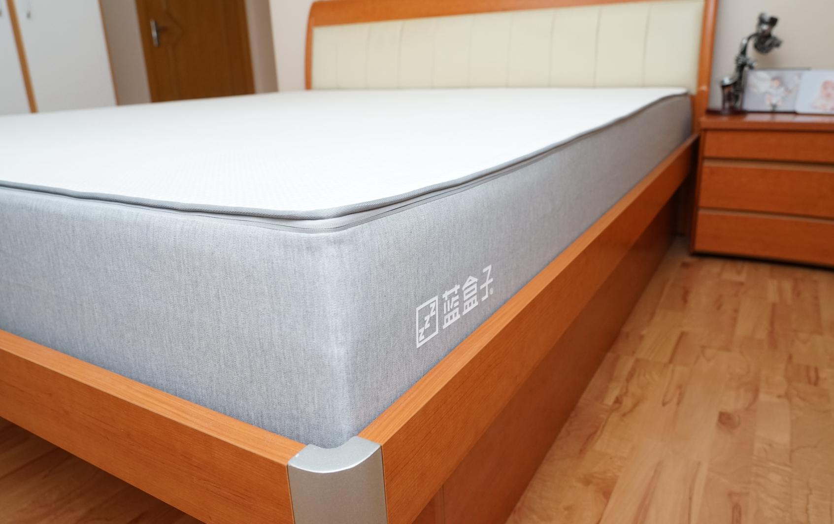床垫怎么选蓝盒子,怎么挑选床垫200元内