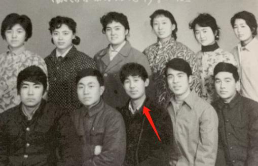 腾格尔酒后的生活,腾格尔喝酒后唱歌