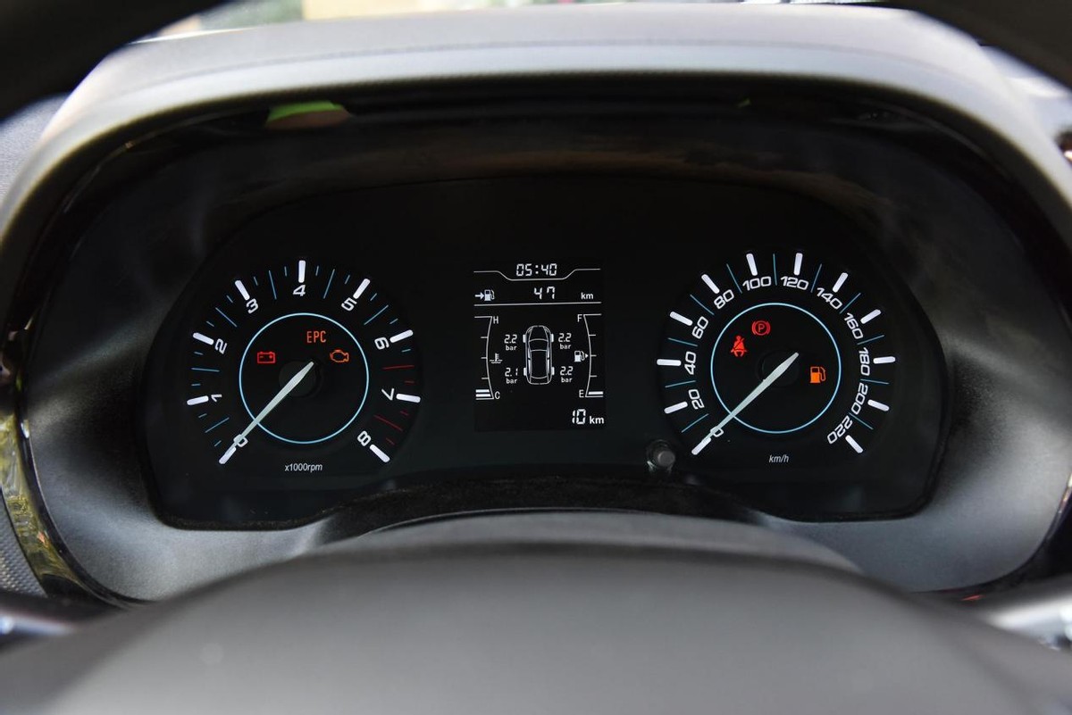 轴距2790mm,轴距271mm是多少