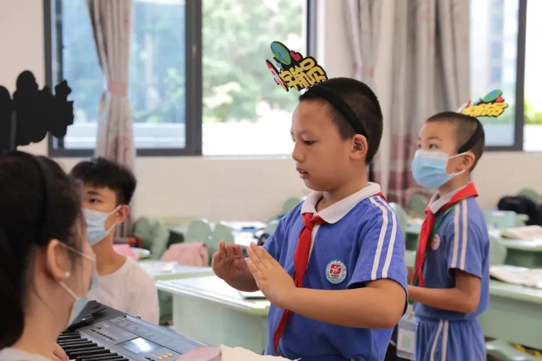 田寮小学一、二年级开展学科素养游考评价活动