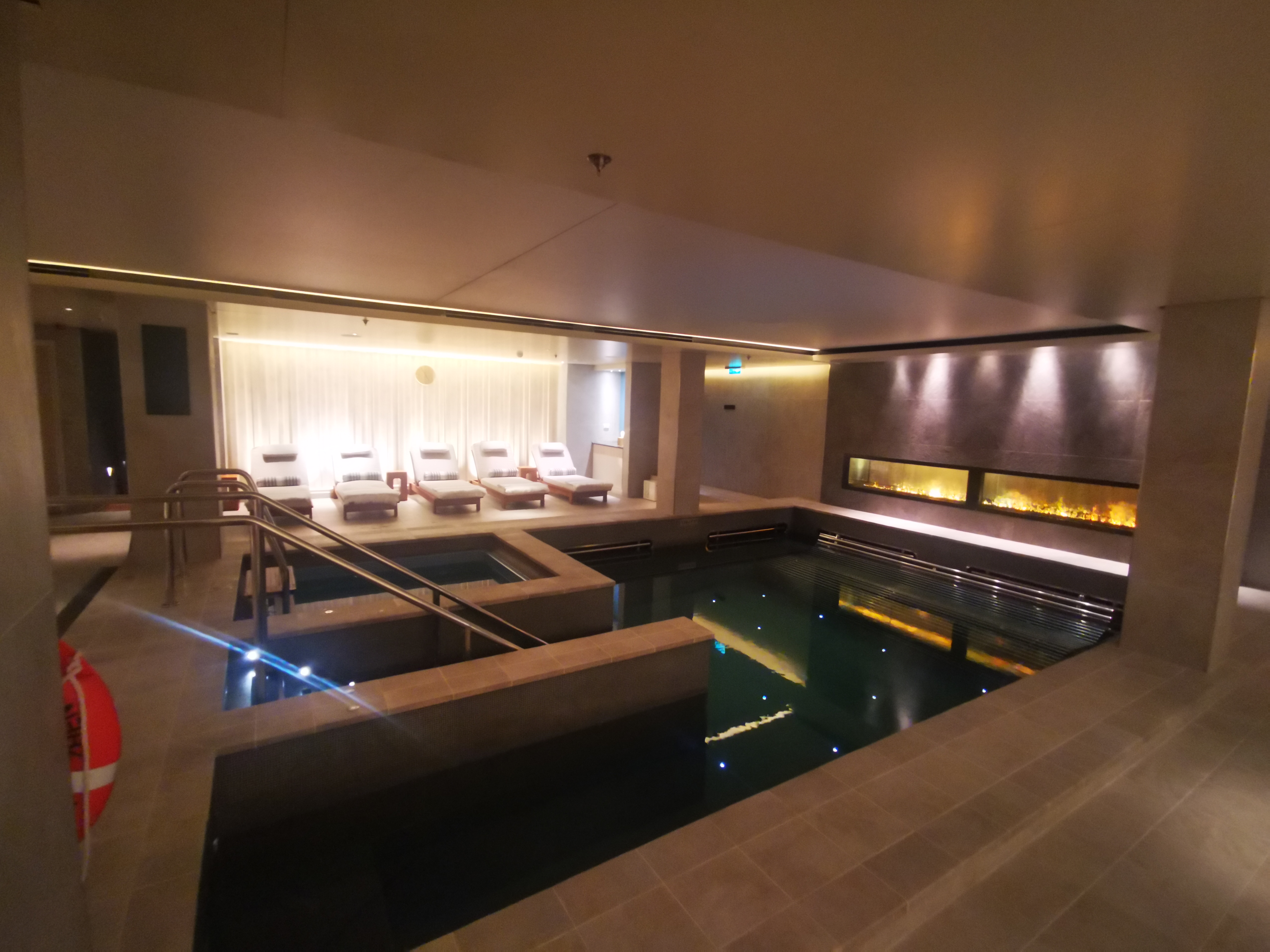 千万别轻易选择邮轮旅行,邮轮旅游最佳选择