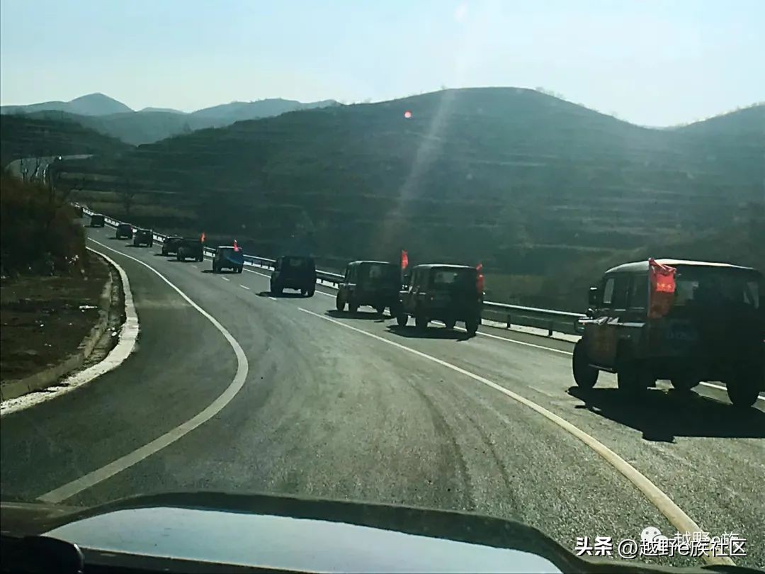 他们和她们的故事简介,北京212的故事