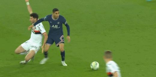 姆巴佩5球,姆巴佩5:3曼城