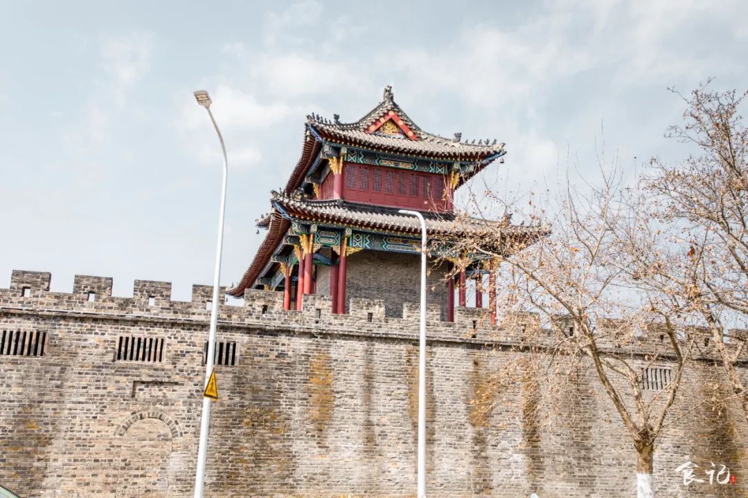 这座桥有超过400年的历史,襄阳的第一座桥