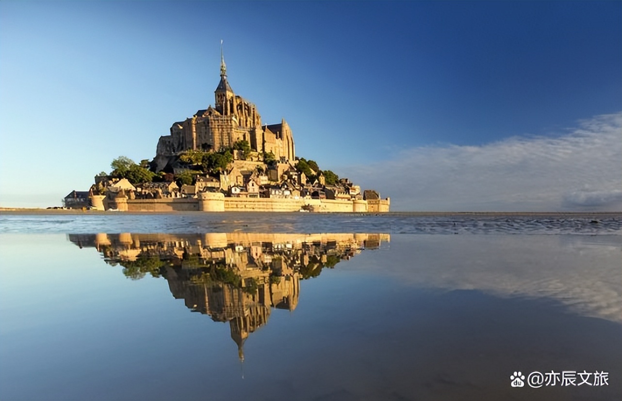 必去的法国旅游胜地,法国十大旅游景点视频