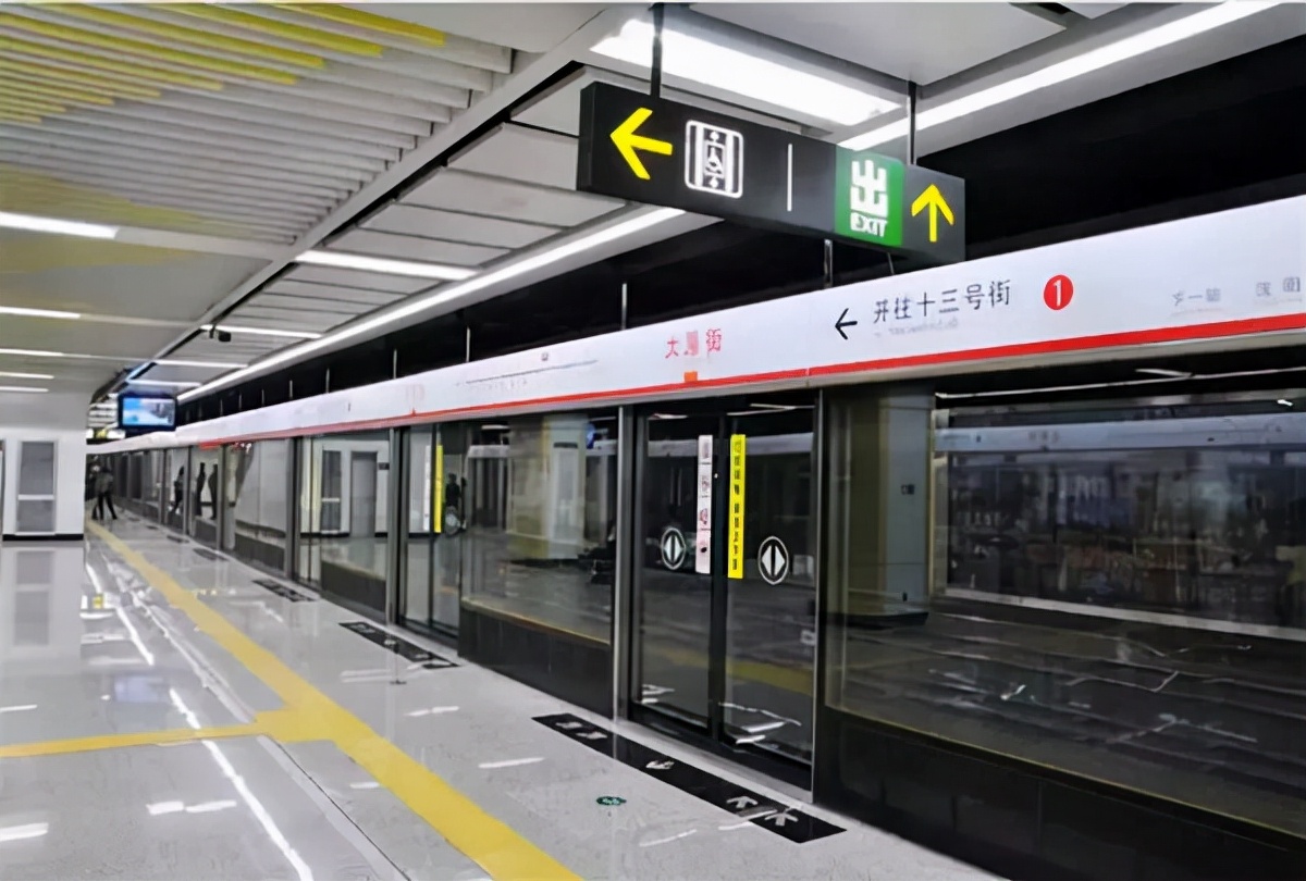 地铁亏钱吗,成都地铁每日盈利