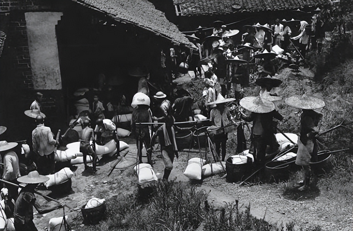 民国的大黄鱼能换多少大洋,民国一根大黄鱼金条值多少大洋