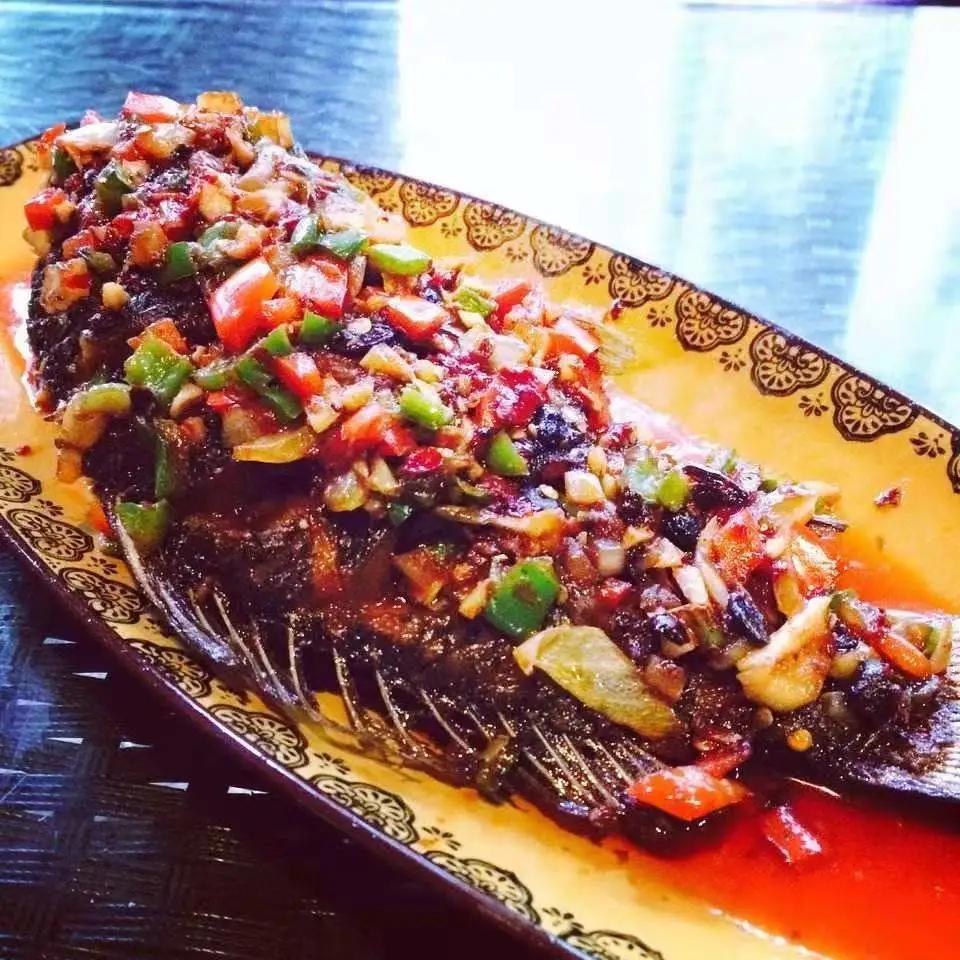 云南旅游避暑景点有哪些地方好耍,云南避暑美食胜地