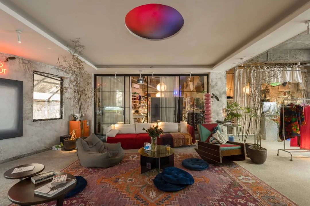 设计灵感丨高温+疫情，这18家“倒霉”的成都新店有什么看头？