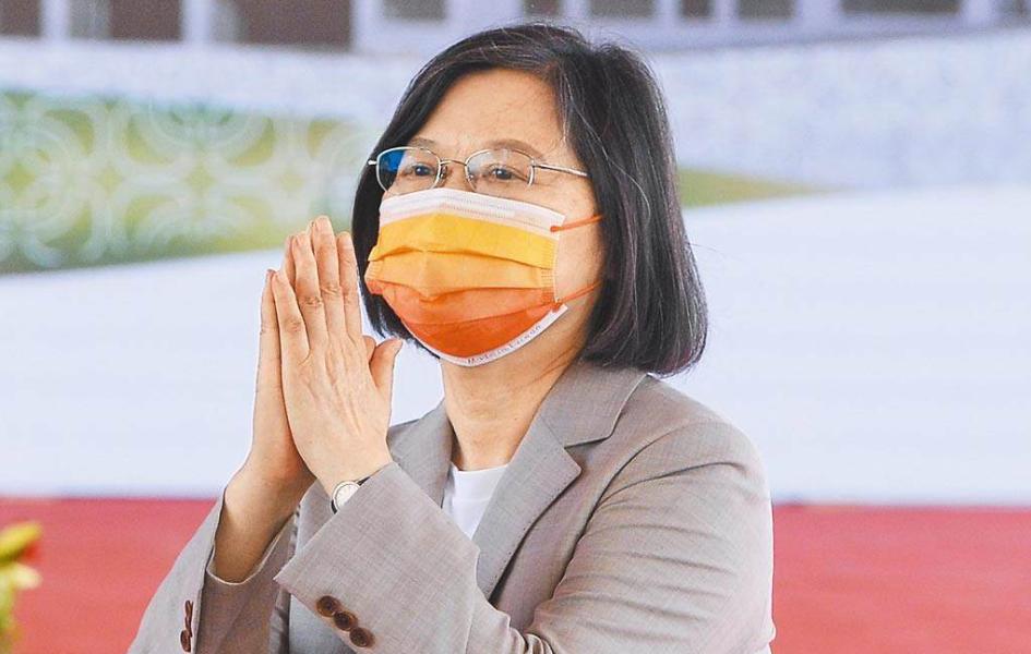 台岛贸易大滑坡，暴跌19个点，是何原因造成的，洪秀柱说了公道话