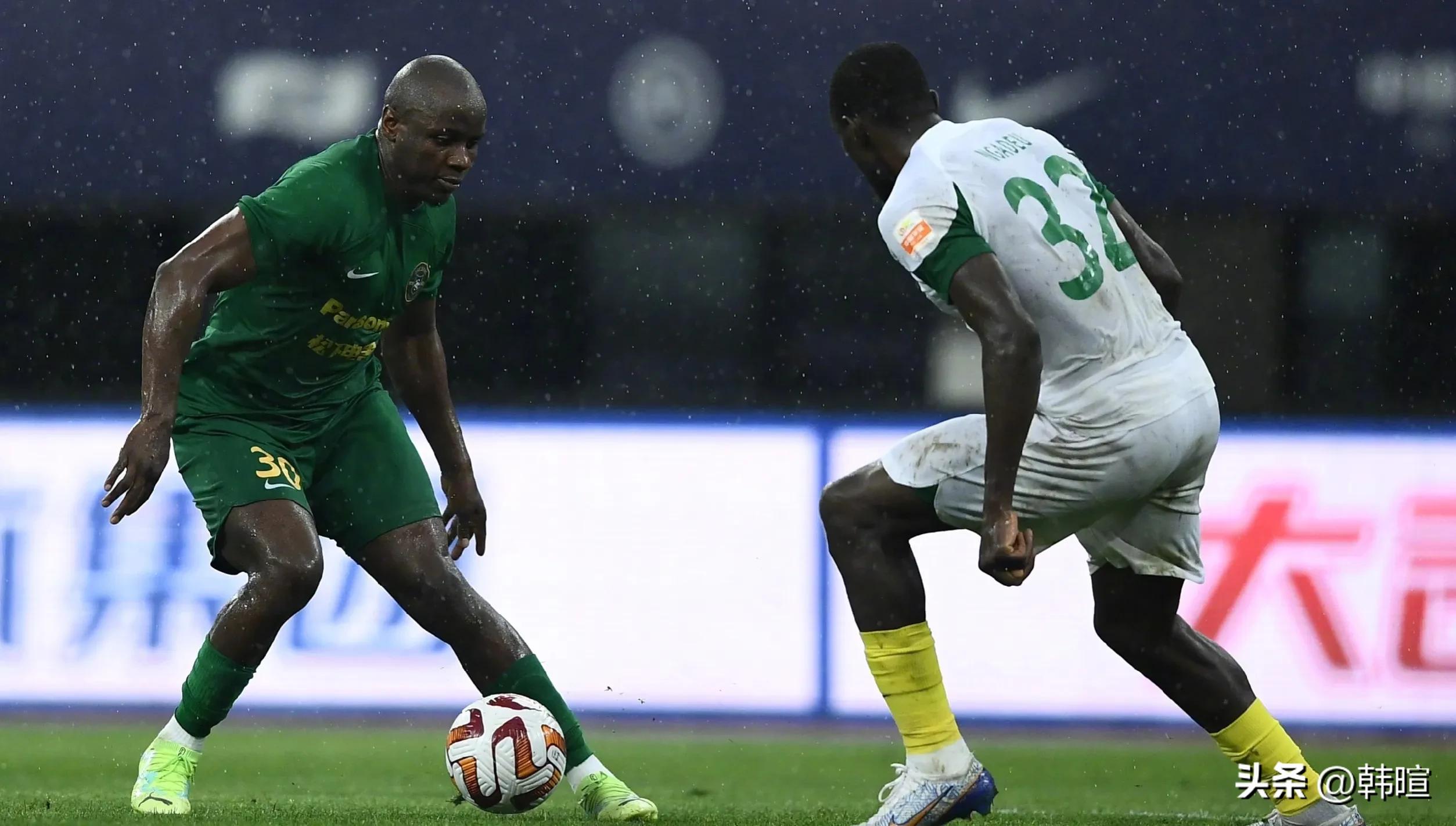 北京国安2-1浙江队主教练,国安输球输人