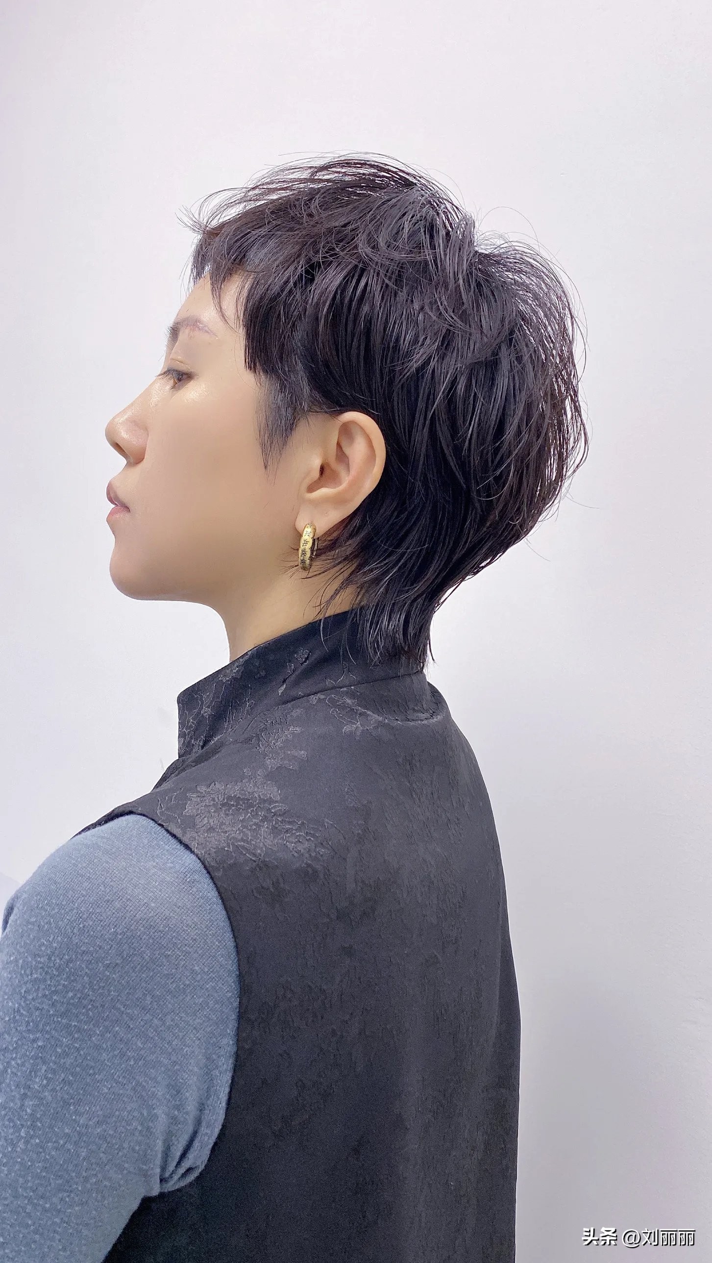 适合菱形脸锁骨纹理烫女免打理,纹理烫短发减龄发型图片