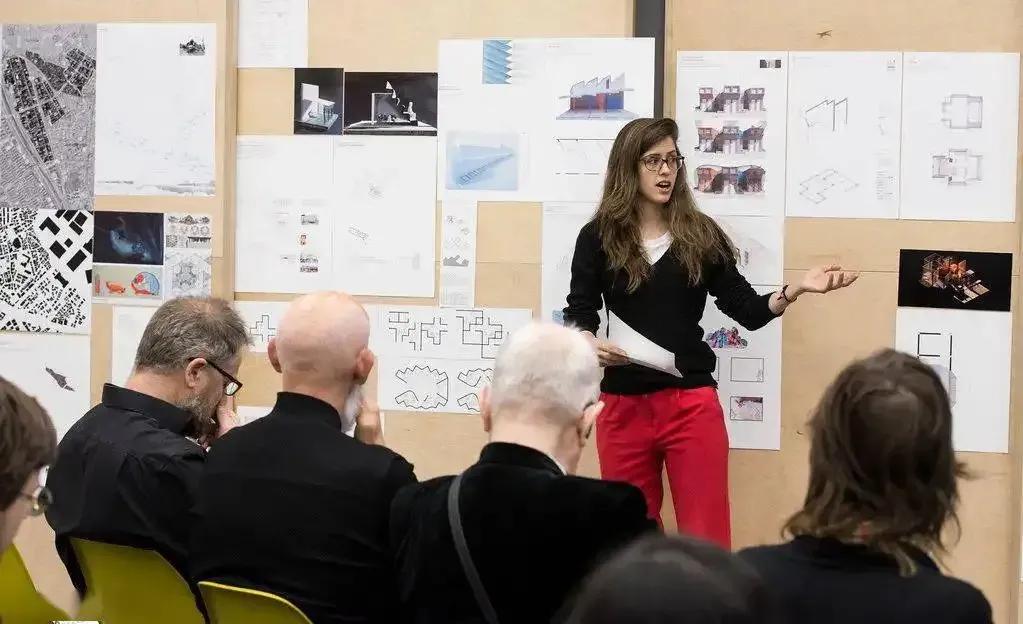 转行学设计好还是短视频剪辑好,转行做设计有必要报培训机构吗