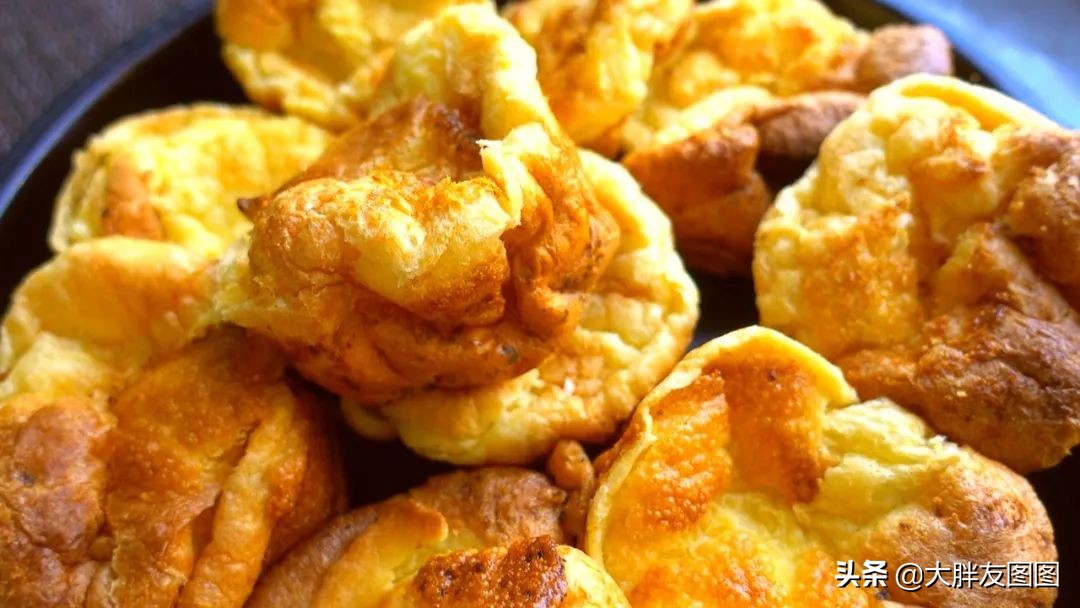 鸡蛋和面粉怎么做好吃视频,鸡蛋和面粉这样做外脆里嫩