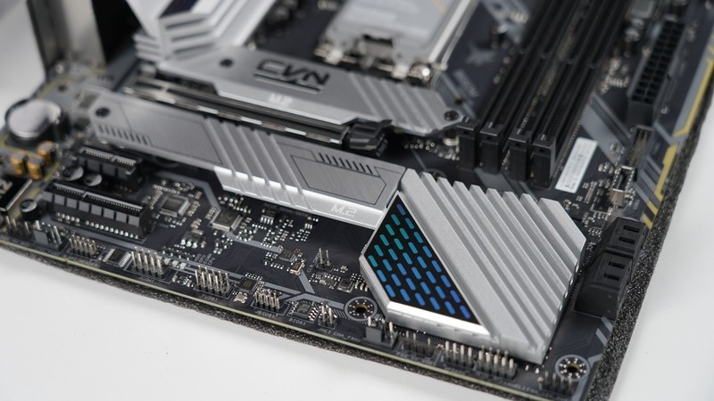 性能比较强的i5,i512600k配七彩虹3070ti