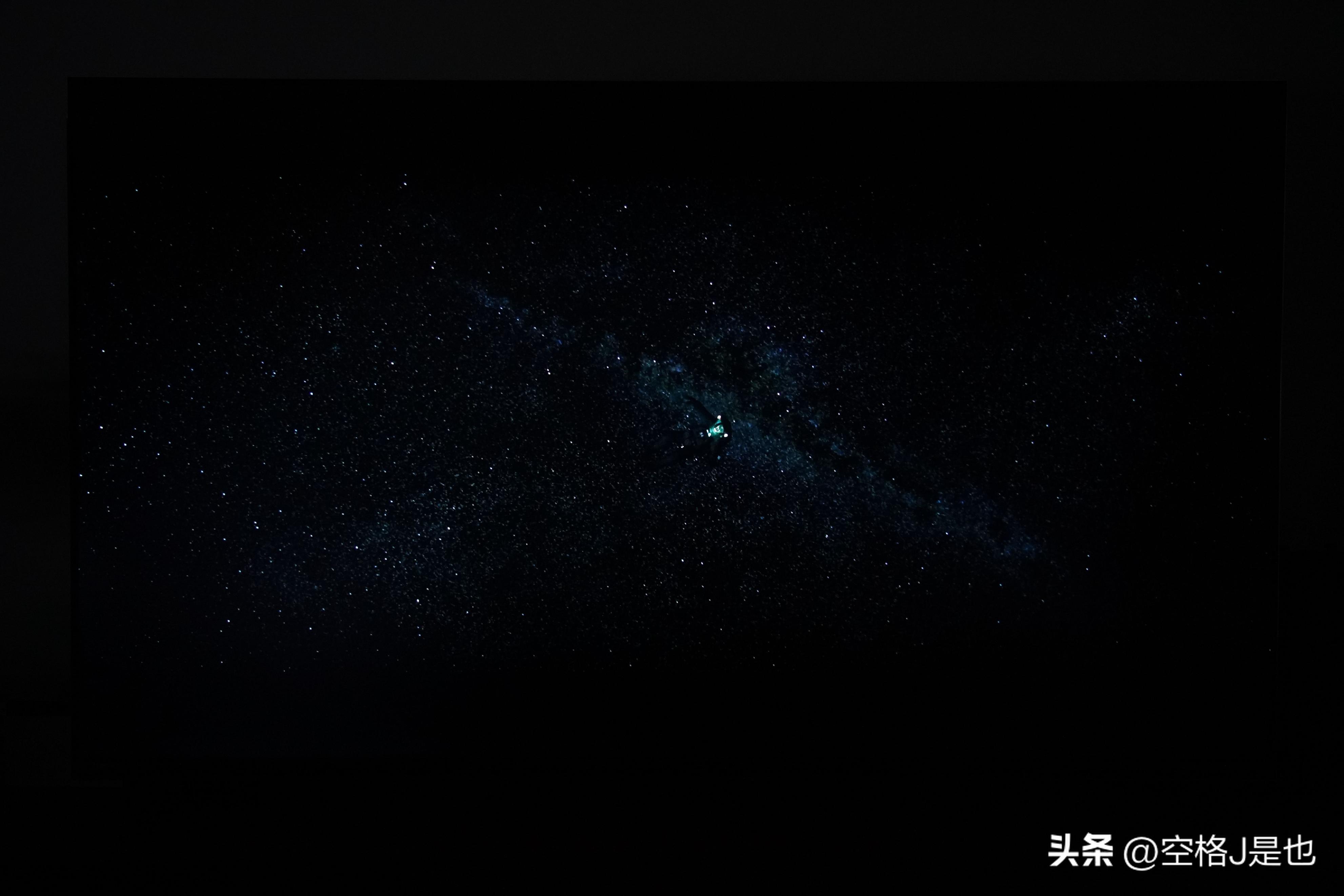 闭眼买的旗舰机,海信电视评测海信U7G-Pro