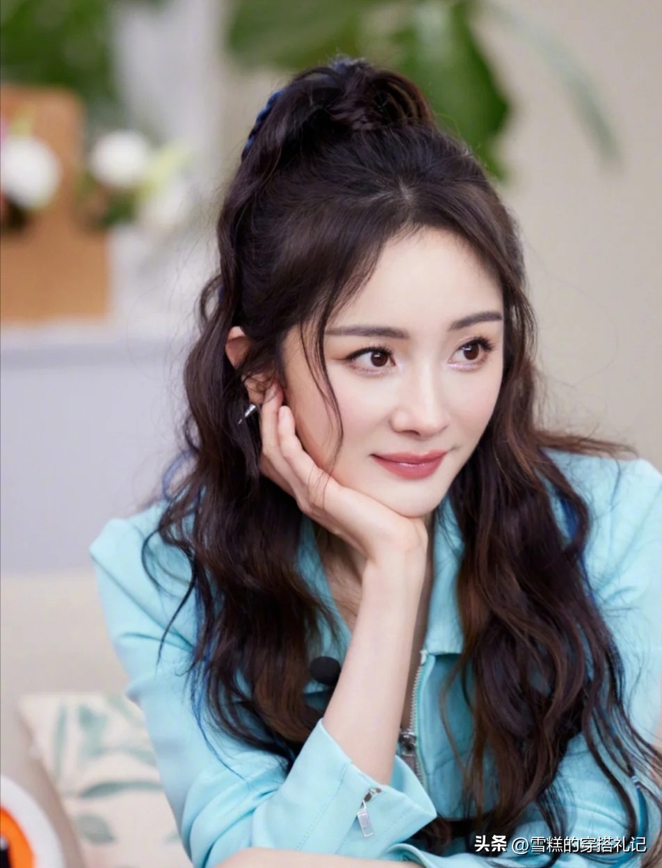 上尖下宽小脸脸型适合什么发型,脸型长的方圆脸适合什么发型