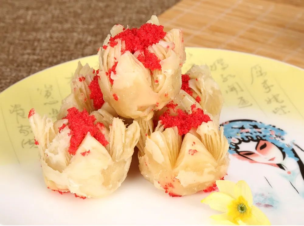 一位优雅的公主享用下午茶,一位优雅的公主正在享用下午茶