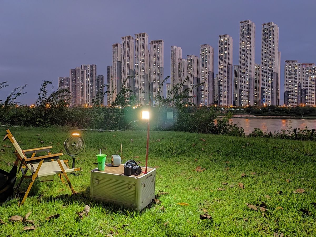 菲尼克斯露营灯体验:一灯到位满足不同照明方式,户外露营必备