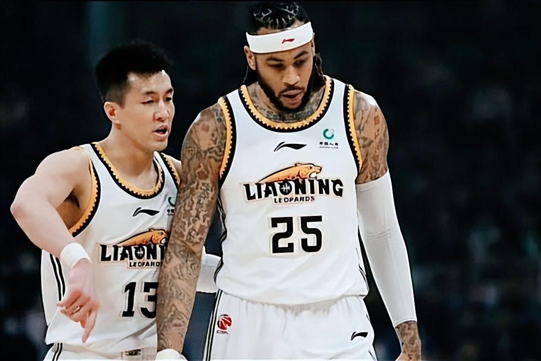 杨鸣谈马布里不在一个档次,马布里和布鲁克斯谁厉害