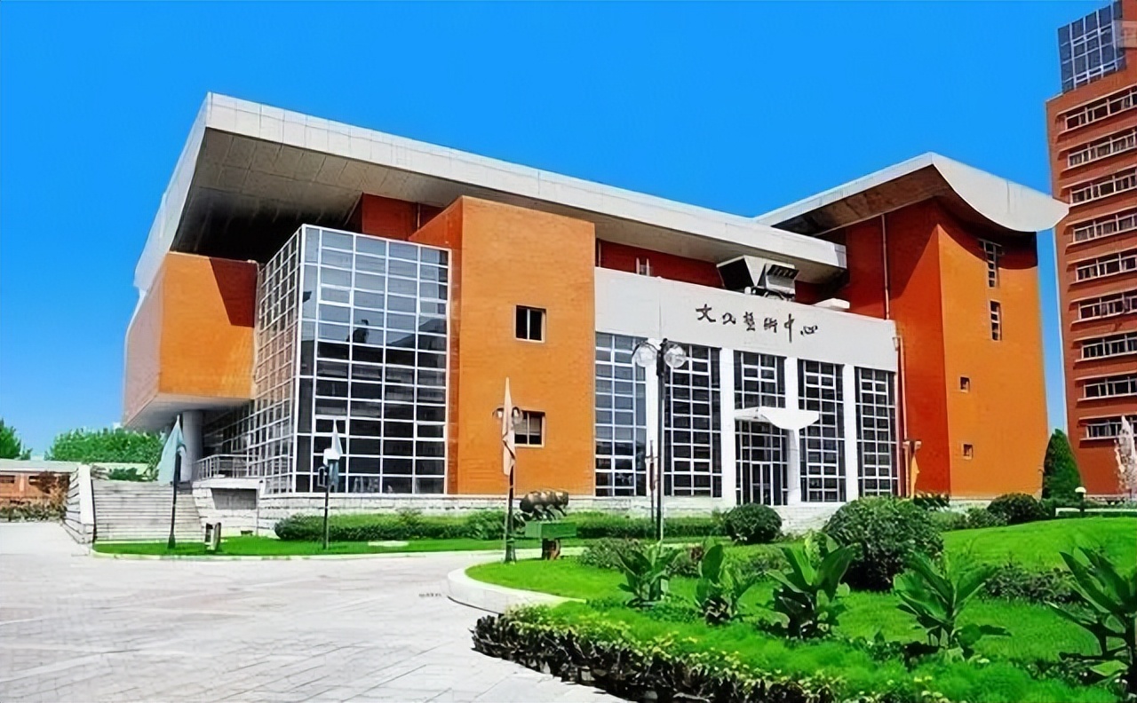 北京“最牛”的二本大学，隶属*共中**中央办公厅，毕业就是铁饭碗