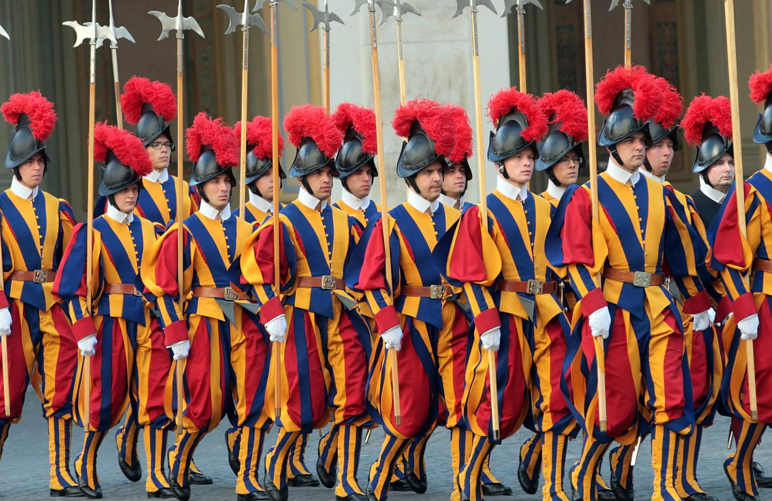 梵蒂冈历史上被入侵过吗,以前的梵蒂冈强大吗