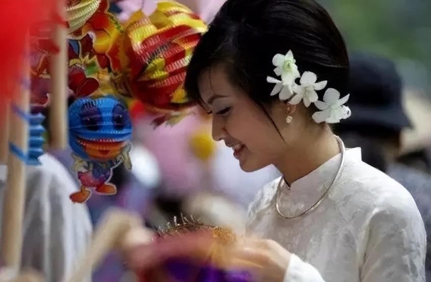 纪录片揭开越南新娘真面目,新闻调查揭开越南新娘的神秘面纱