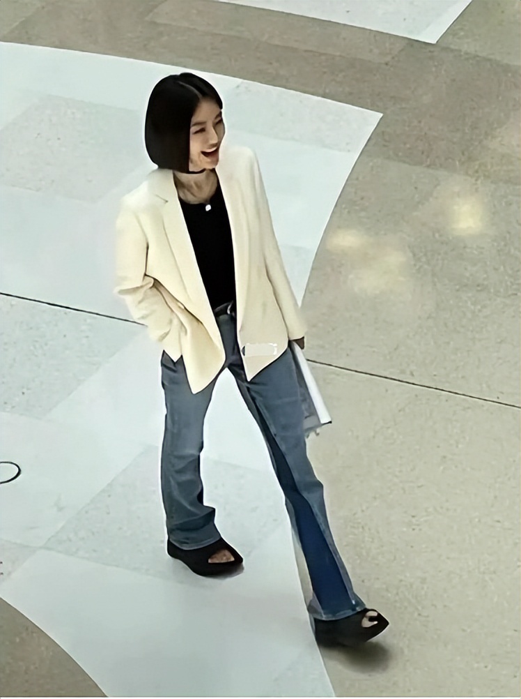 秦岚高清身材图片,秦岚个人资料和图片