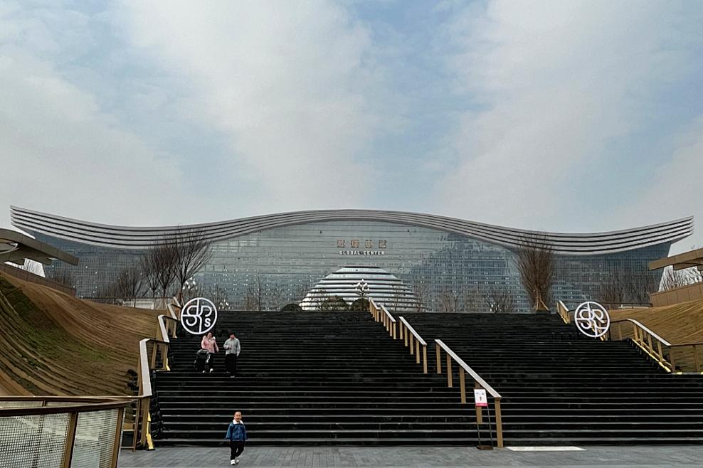 成都skp下沉地下商城,成都最大的下沉建筑SKP位置