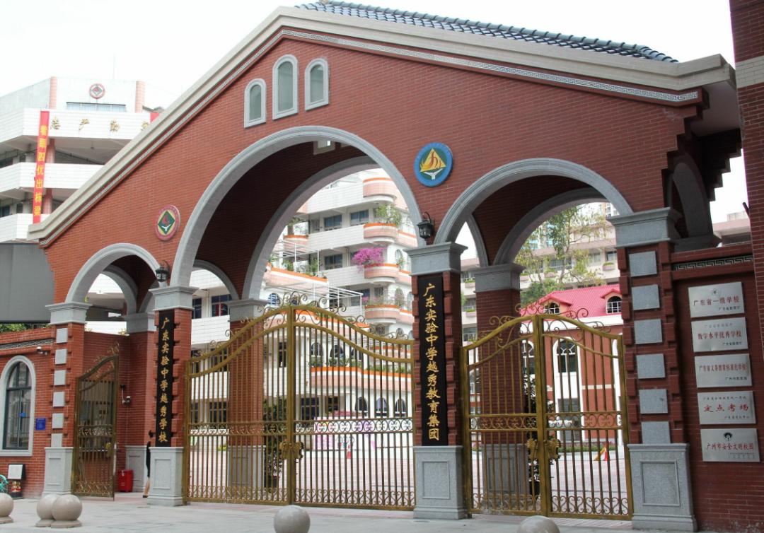 艺术传媒系选择,艺术传媒是学习什么以后好就业不