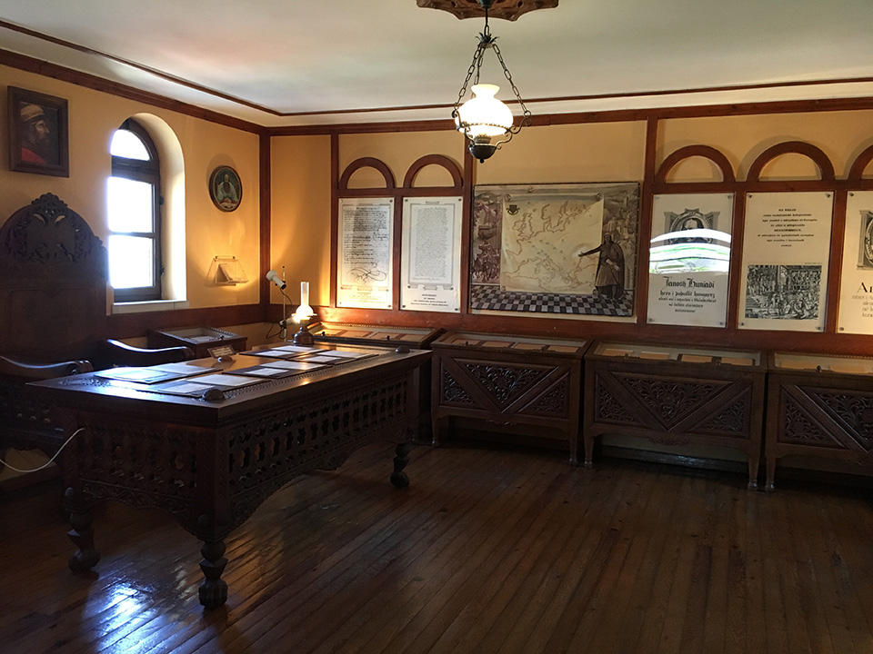 探秘阿尔巴尼亚,走进欧洲最穷国家阿尔巴尼亚