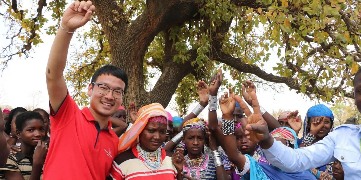 2009年，福建小伙进入非洲原始丛林里创业，第一年就赚了6000万