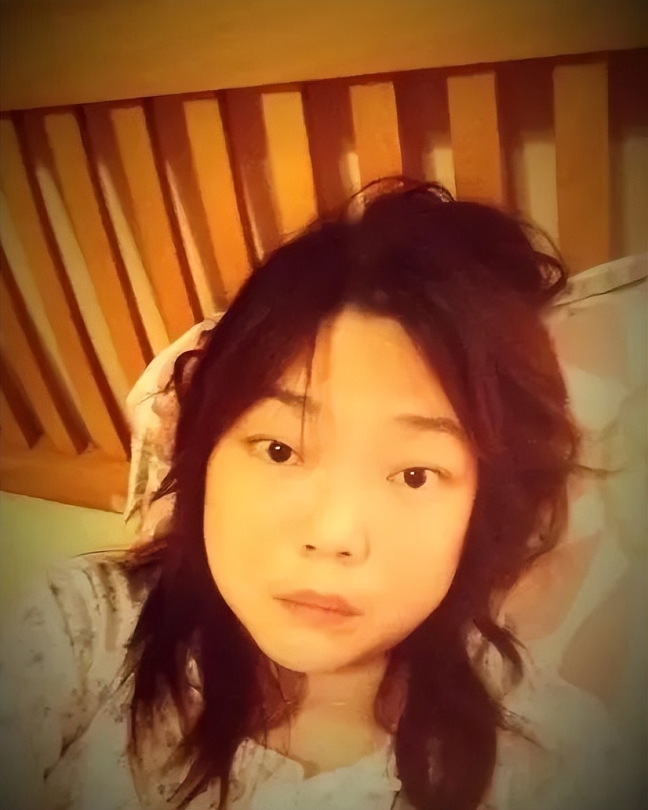 “最惨阔太”伍智恒：嫁豪门8年，换来牙齿全脱，体重仅剩44斤