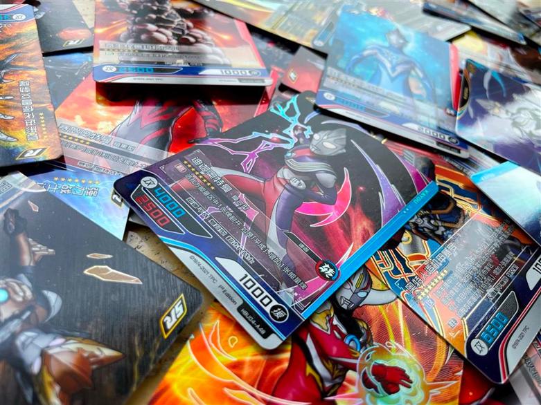 200多万奥特曼卡片没集齐,奥特曼卡片200万没集齐