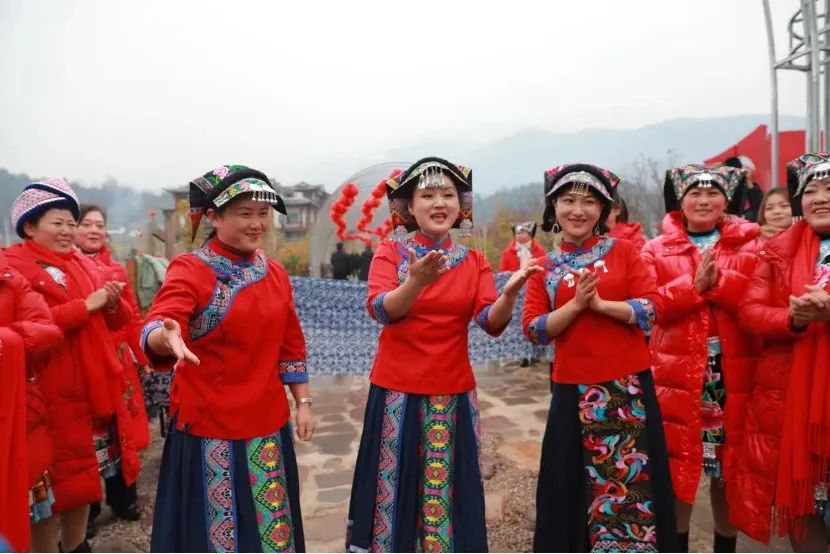 汕头小公园春节人山人海,2023年春节旅游人山人海