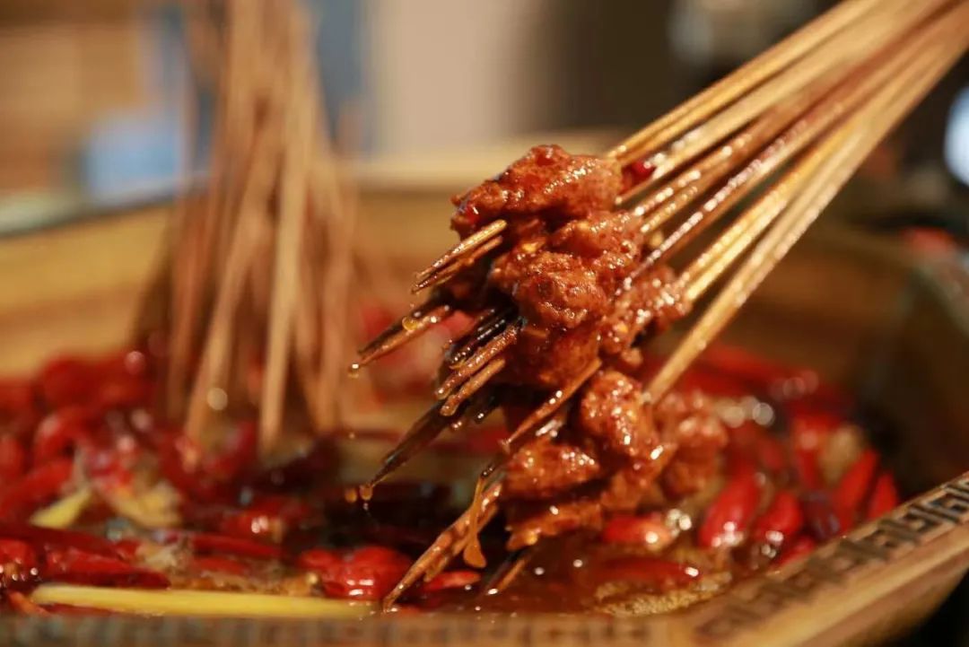 汉阳牛华麻辣烫,介绍牛华麻辣烫