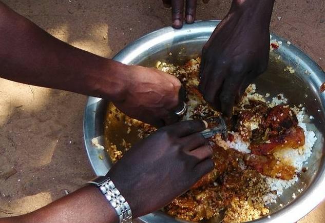 为什么非洲是艾滋病高发地？看完当地人的生活，就懂了