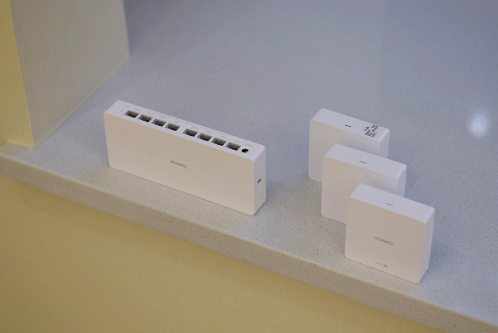 华为路由h6值得买吗,华为路由器h6母路由器有wifi功能吗