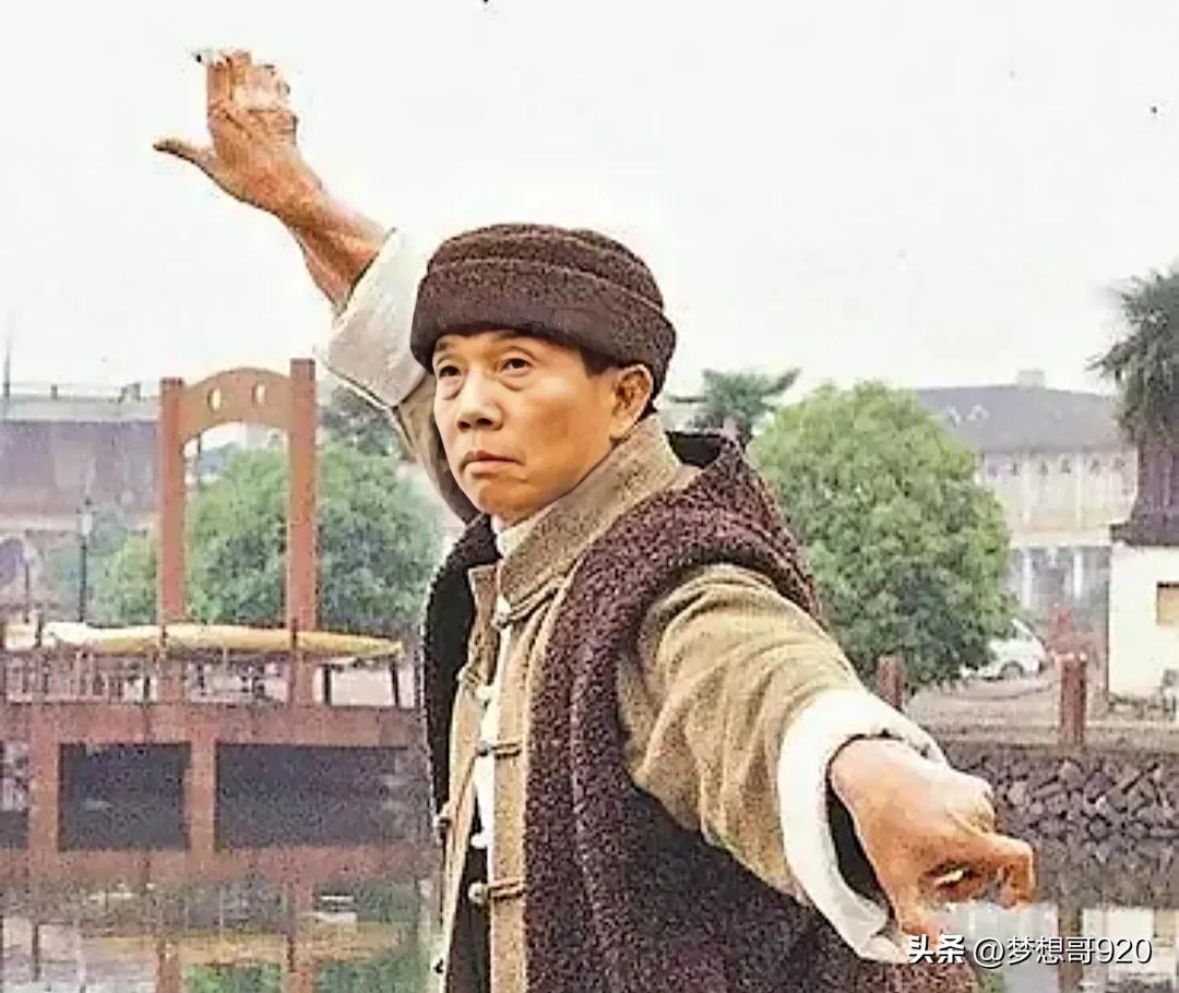 曾志伟几段婚姻,曾志伟签约过的艺人