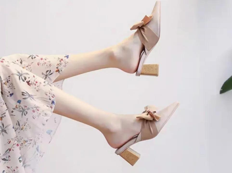 夏季百搭细高跟凉鞋时尚蝴蝶,好看又百搭的高跟凉鞋