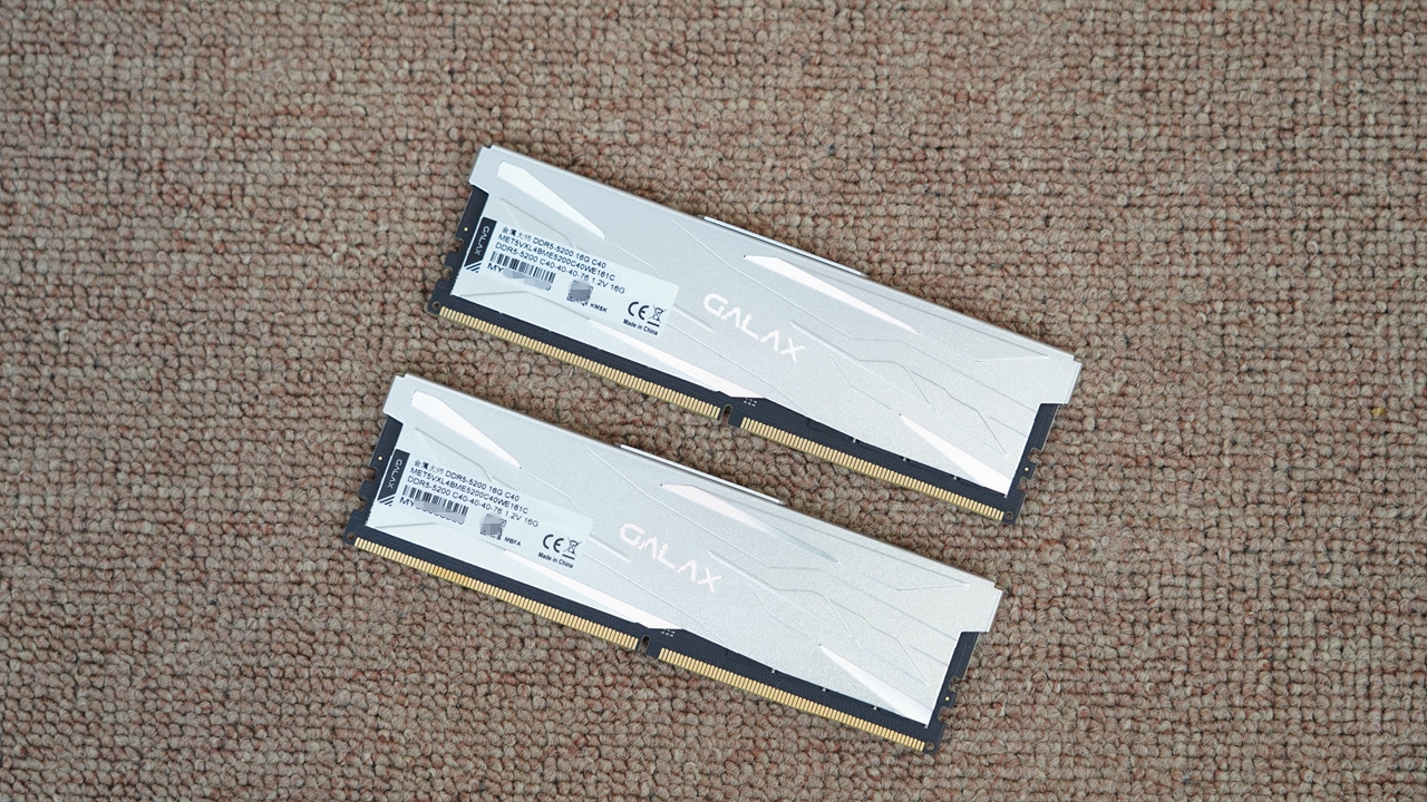 ddr5影驰星耀和七彩虹银翼内存条,影驰gamerrgbddr5内存评测