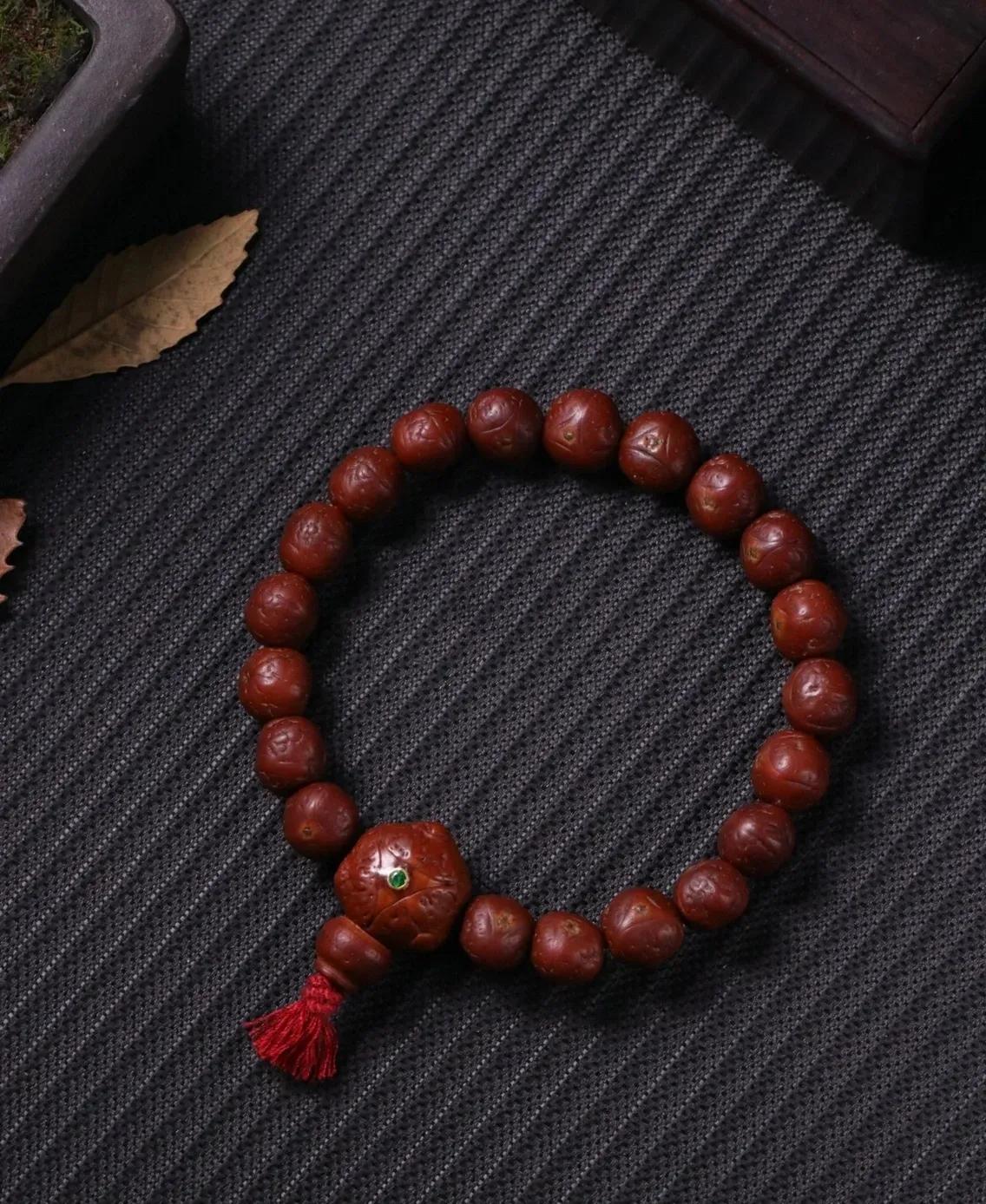 千眼菩提怎么盘玩效果最佳,适合女生盘的手串菩提