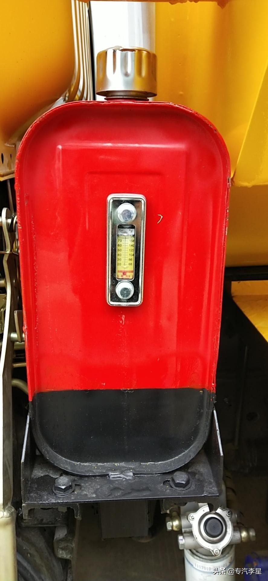 东风华神清洗吸污车,东风华神吸粪车暖风不热