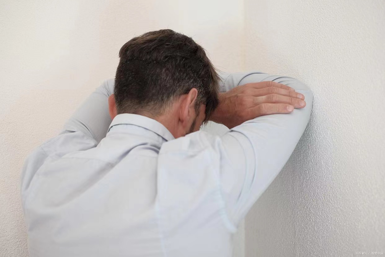 什么细菌会产生狐臭,狐臭是怎么产生的呢