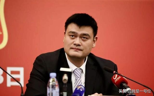 姚明卸任CBA公司董事长，篮协副主席接任，中国篮球高层大洗牌。