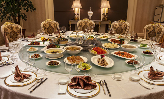 中国美食的礼仪和规矩,1分钟了解中国美食文化